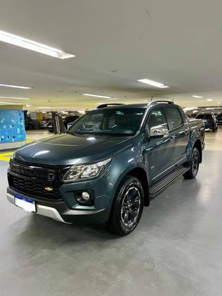 CHEVROLET S10 2.8 16V TURBO DIESEL HIGH COUNTRY CD 4X4 AUTOMÁTICO